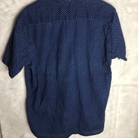 L.O.G.G H&M Large Short Sleeve Button Down Top - Picture 3 of 3